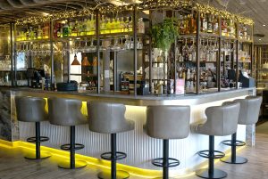 loft-56-front-bar-2