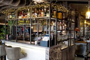 loft-56-front-bar